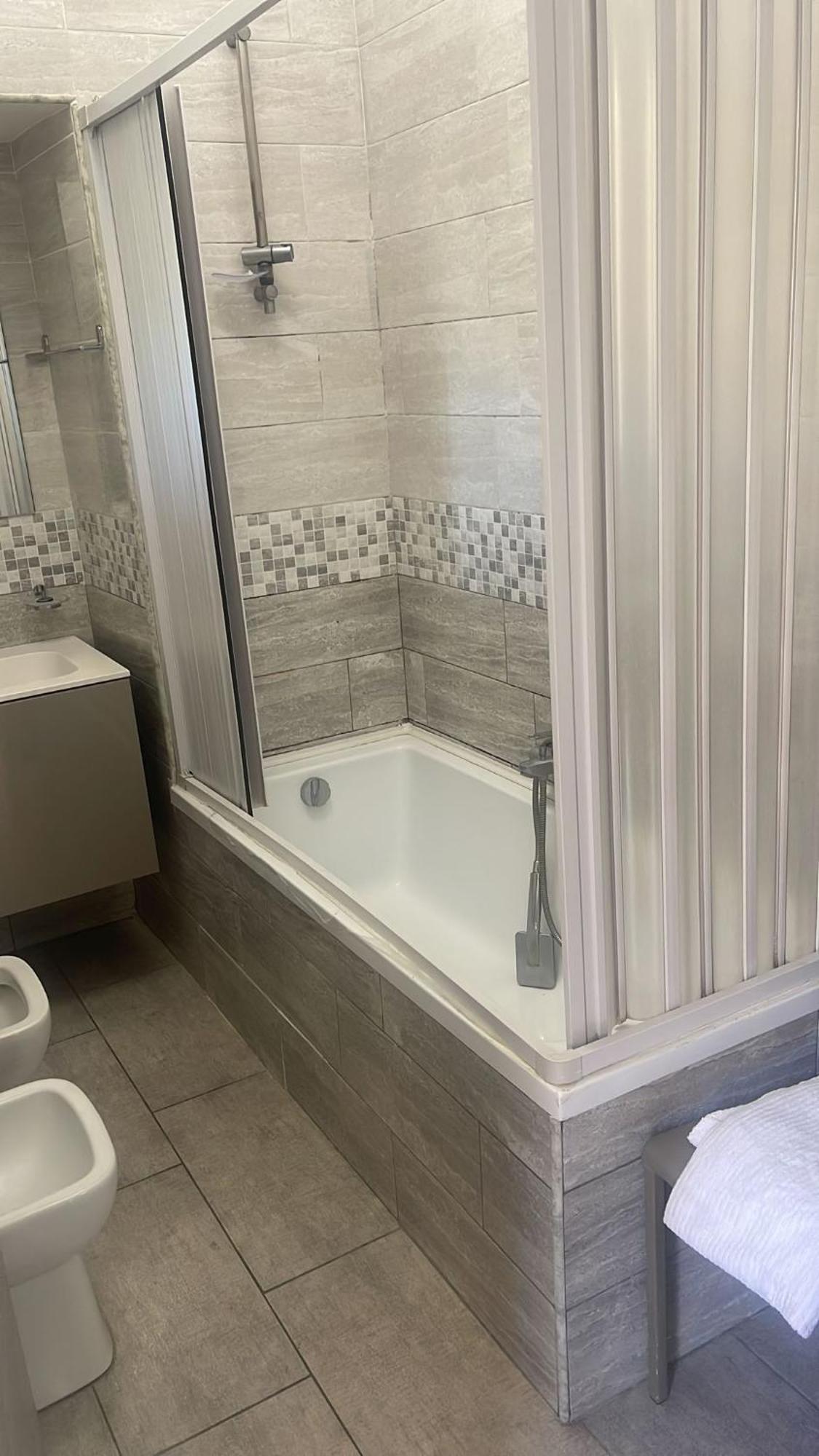 Pagano Apartment Napoli Bagian luar foto